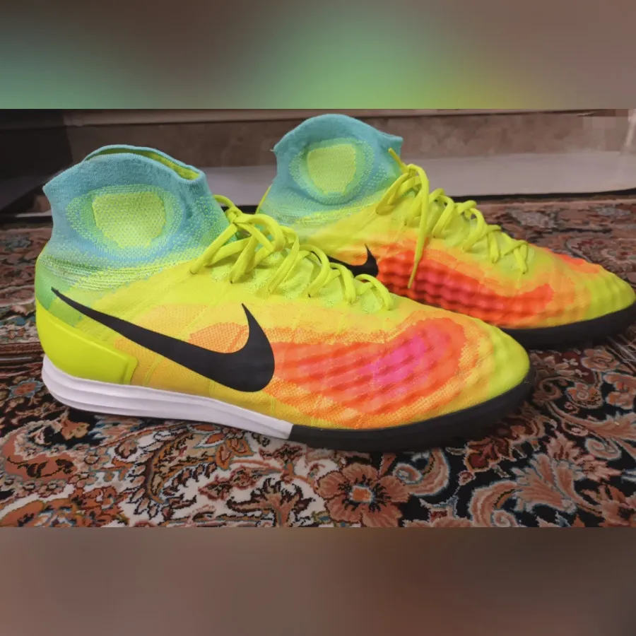 کتونی فوتسال(سالنی)نایک