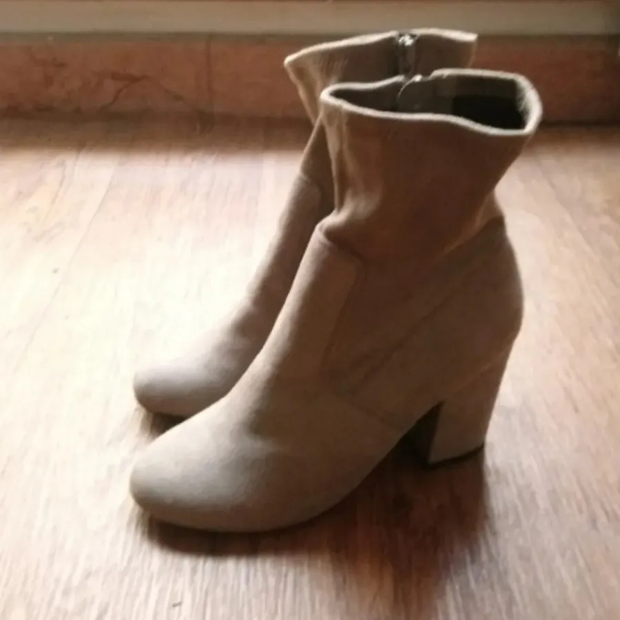 نیم بوت زنانه  newlook