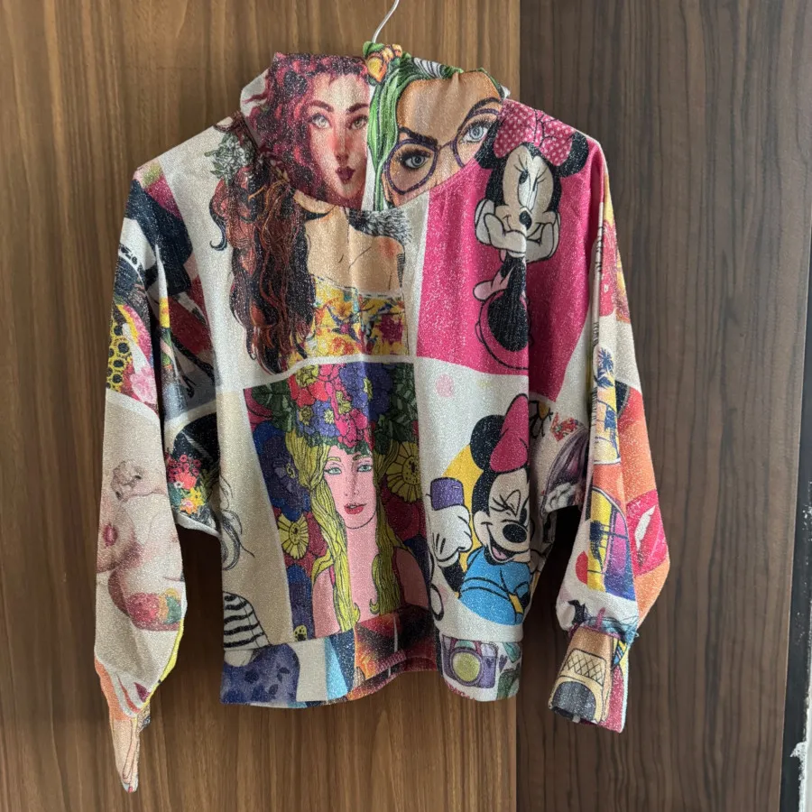 هودی کلاه دار عروسکی فری