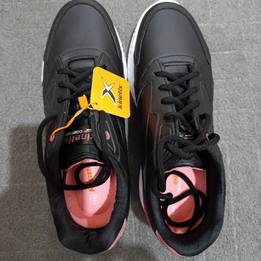 کفش اسپرت مشکی