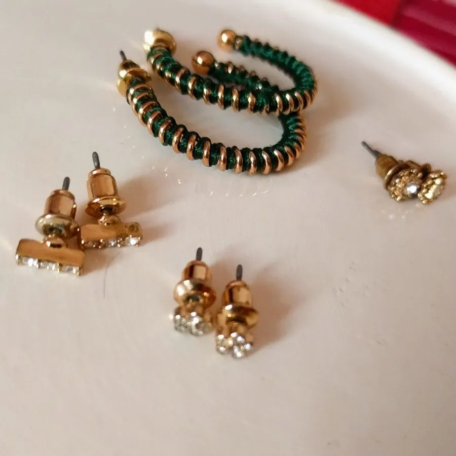 4 جفت گوشواره طلایی