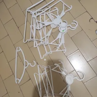 چوب لباسی کودک