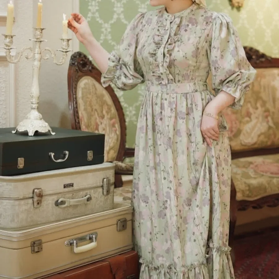 پیراهن عروسکی