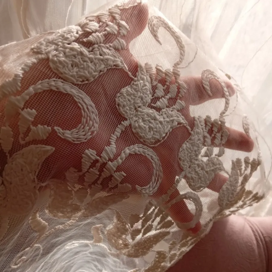 پرده تور پذیرایی