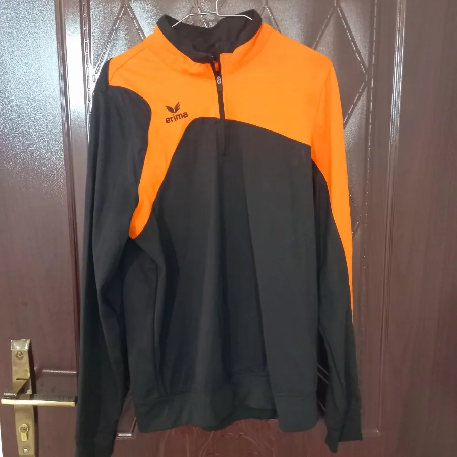 سیوشرت مشکی