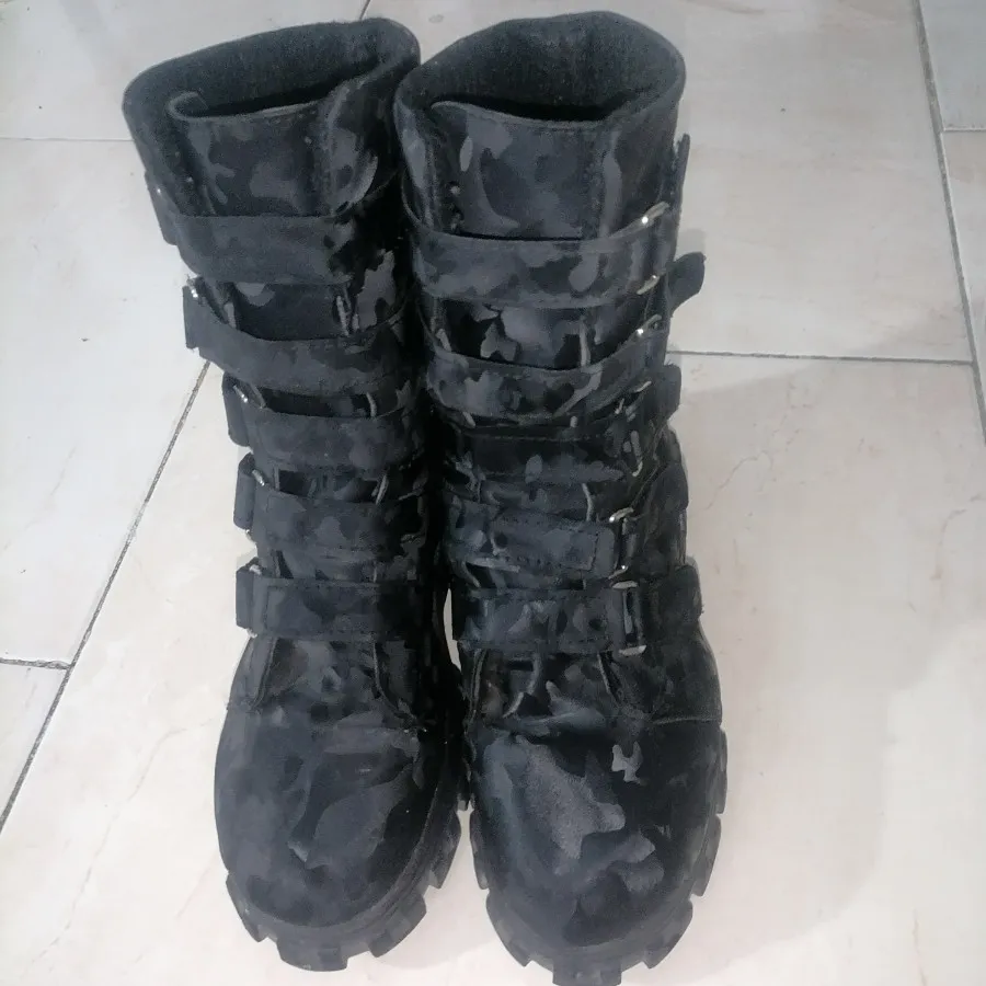 بوت بلندچریکی