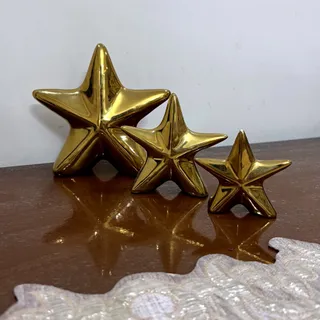 مجسمه ستاره