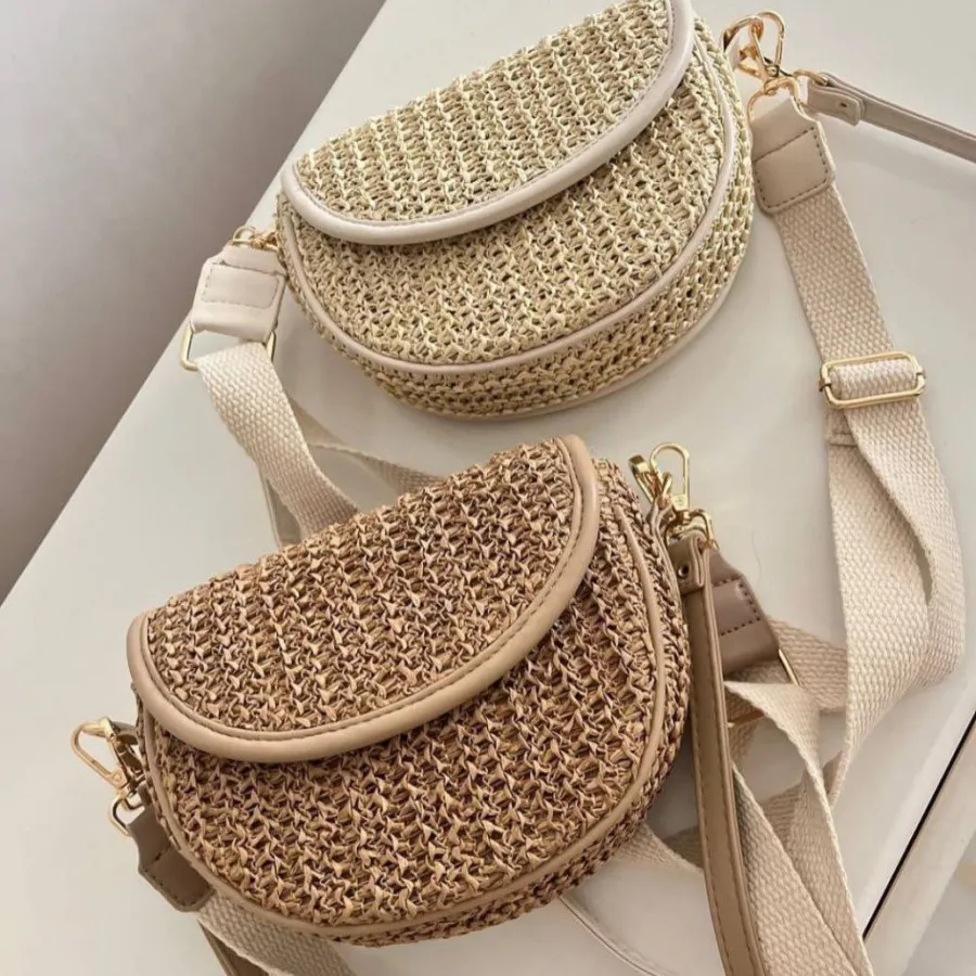 کیف نیم گرد رافیا عسلی