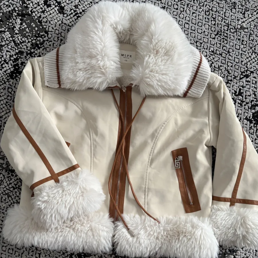 کاپشن وارداتی