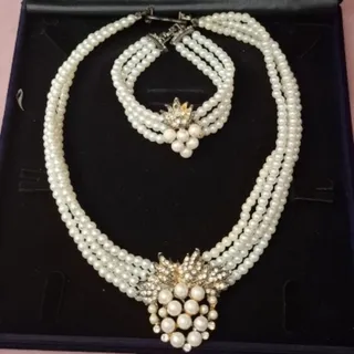 سرویس زنانه