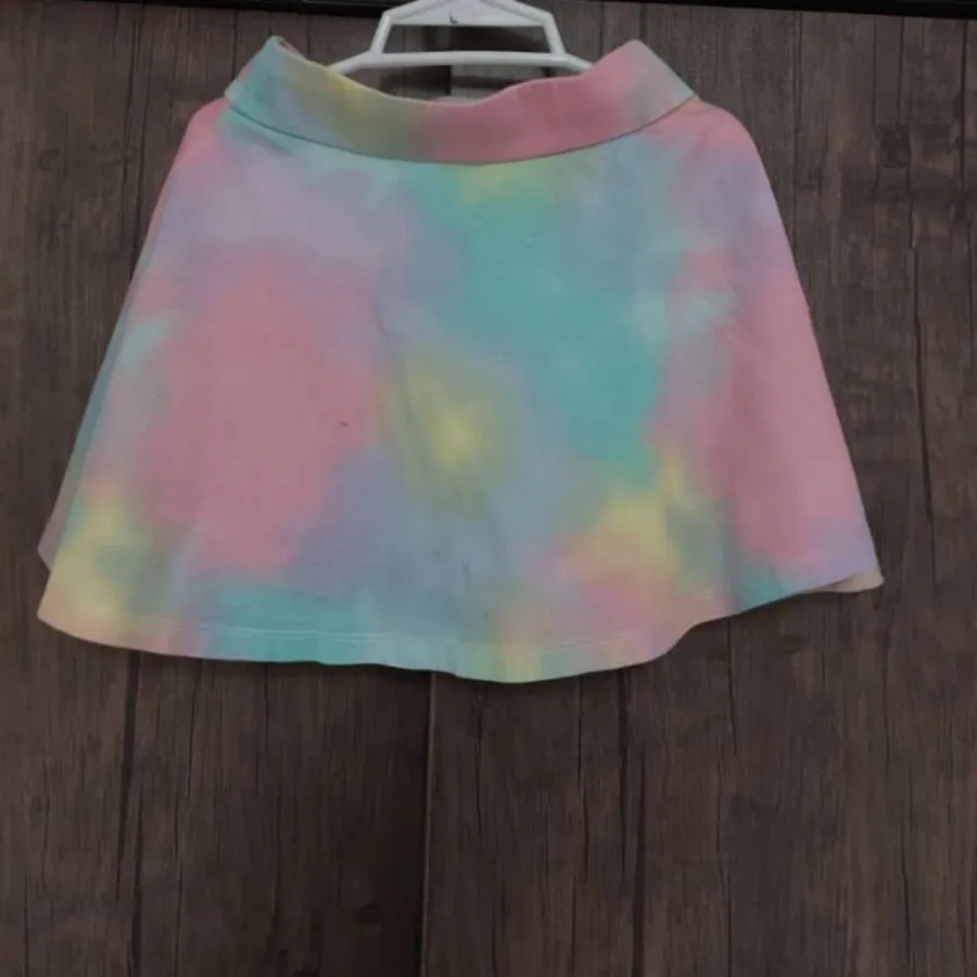 دامن دخترانه