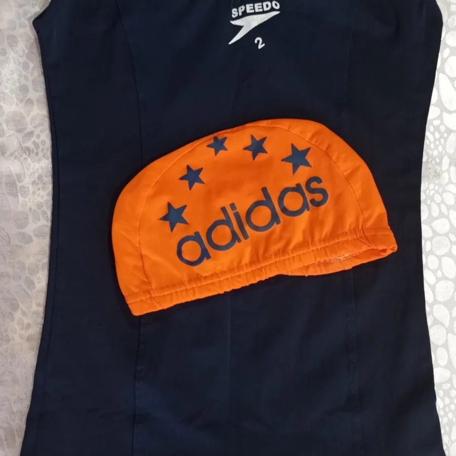 مایوخارجی(اسپیدو)باکلاه