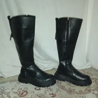 بوت بلند پشت استرنج