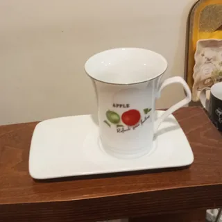 ست فنجان و زیر فنجانی