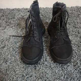 نیم‌ بوت شیک