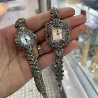 ساعت نقره به قیمت شکسته