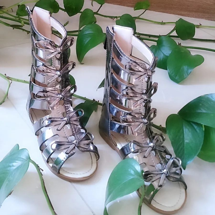 کفش دخترونه