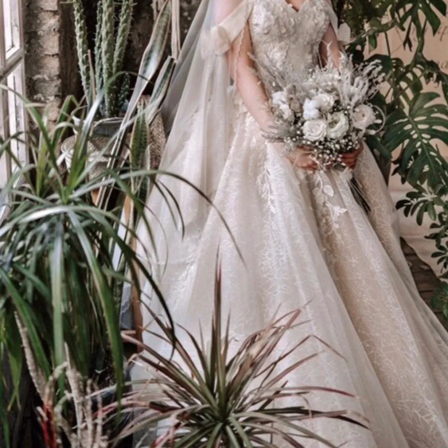 لباس عروس مزونی سفارشی