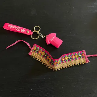 پابند و جاسویچی