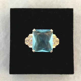 انگشتر سنگ ابی