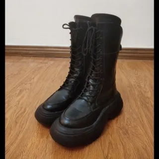 بوت مشکی سایز 40
