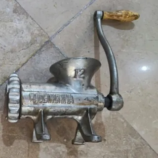 چرخ گوشت دستی