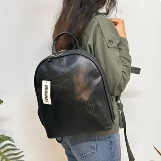 کوله پشتی چرم دو زیپ