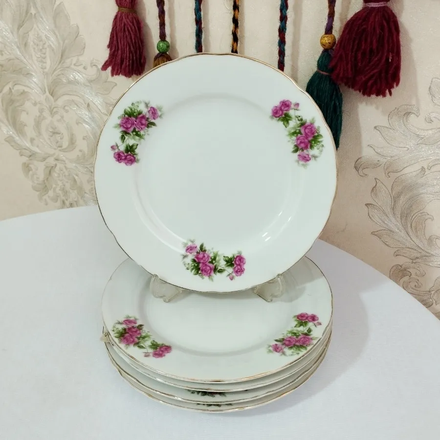 میوه خوری گلسرخی