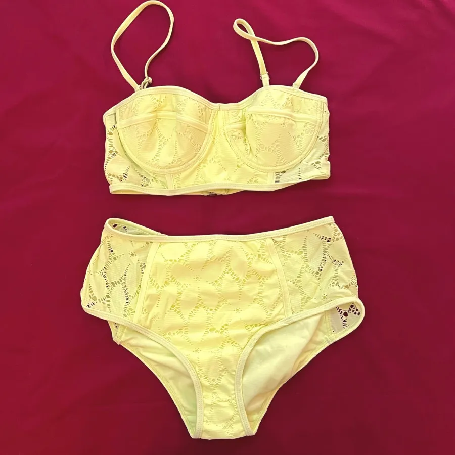 مایو دو‌تکه