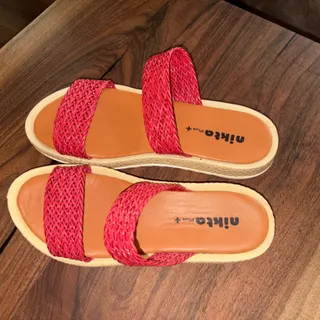 صندل مارک نیکتا