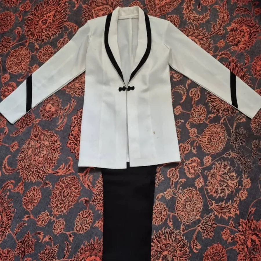 کت شلوار زنانه