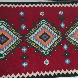 گلیم سنتی دست باف