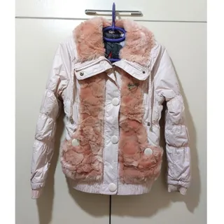 کاپشن یا پافر دخترانه