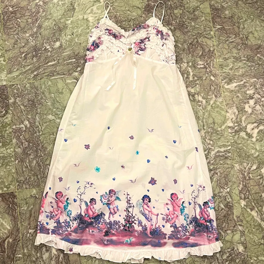 لباس خواب هنری