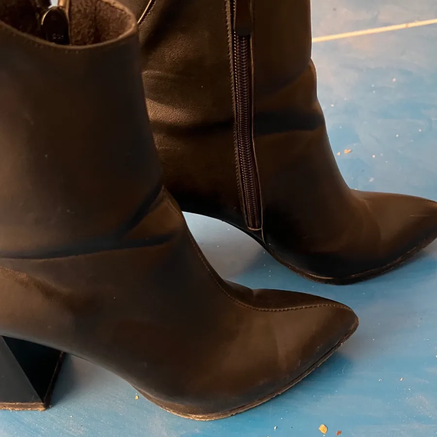 پوتین پاشنه بلند