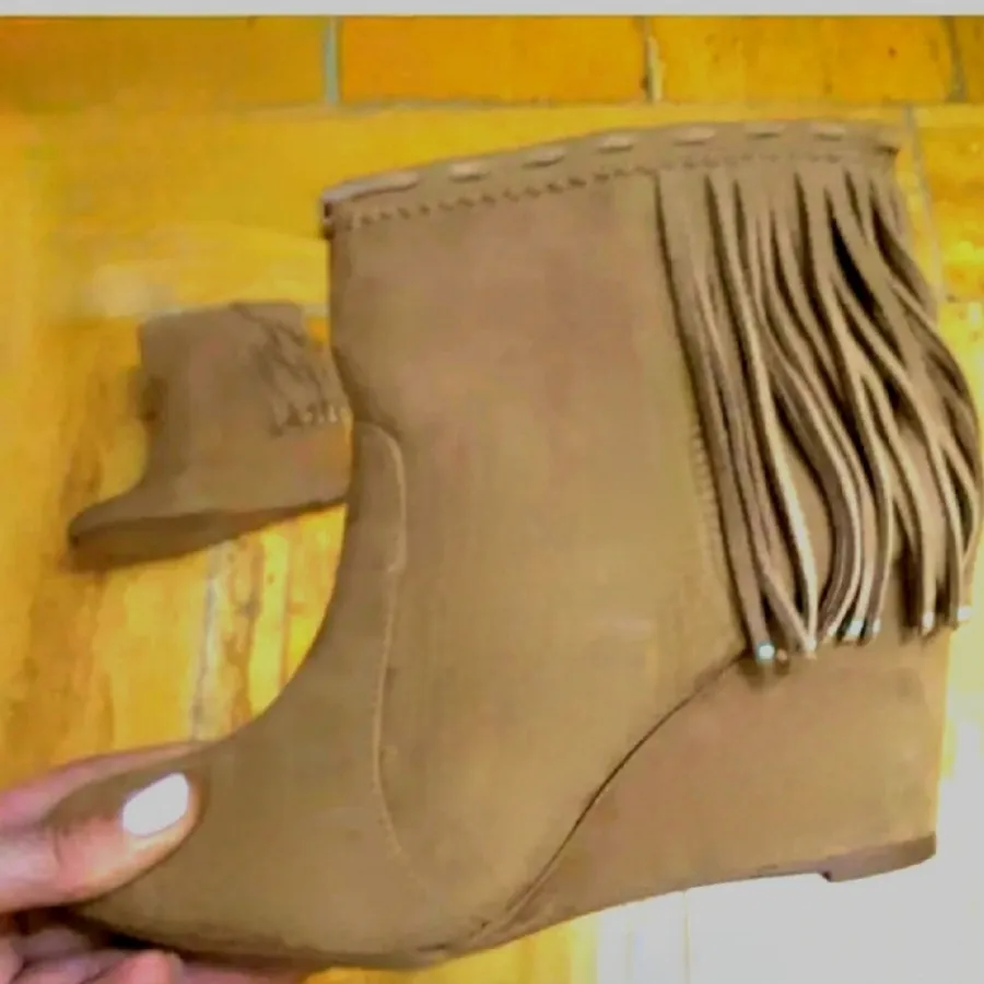 نیم بوت برند برشکا