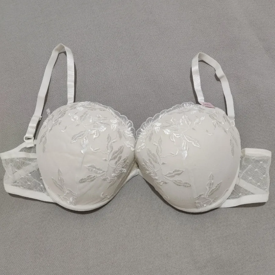 سوتین شیک وارداتی