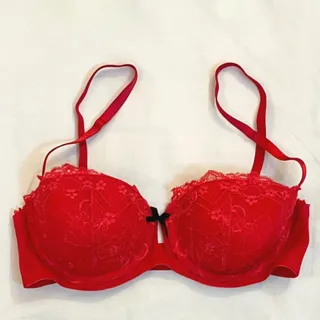 لباس زیر سوتین