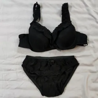 ست لباس زیر وارداتی