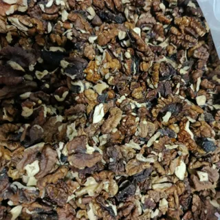 مغز گردو فسنجونی