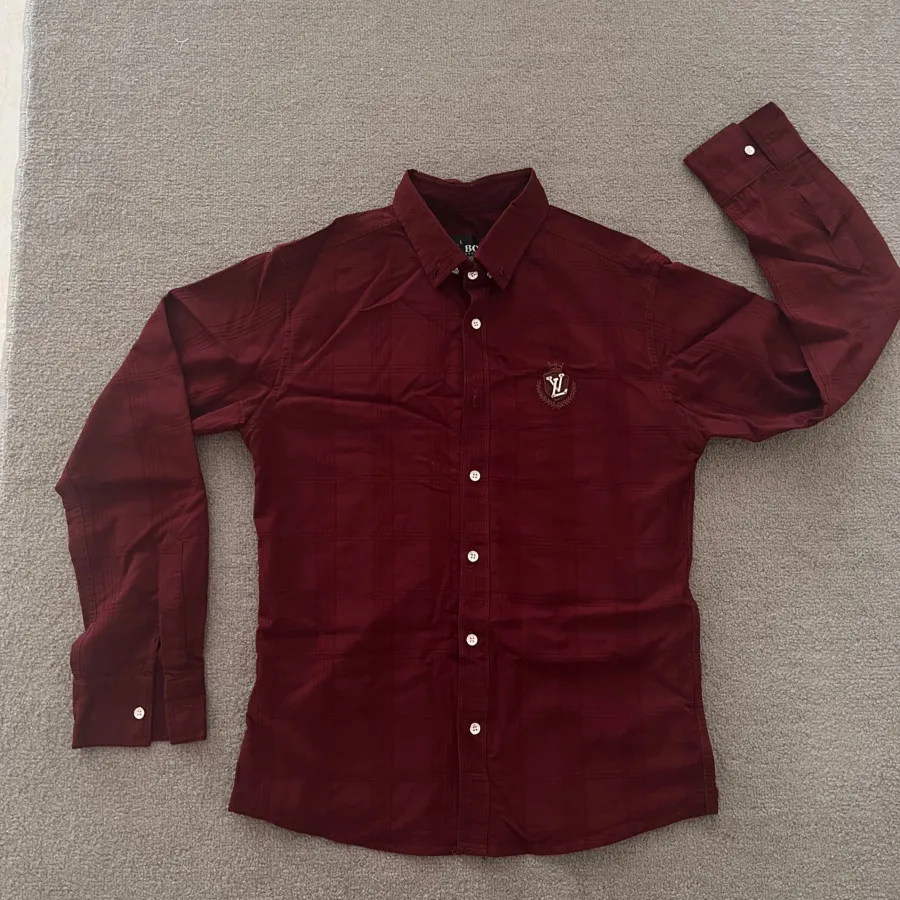 پیراهن مردانه