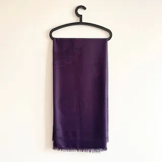 روسری طرح بافت بنفش