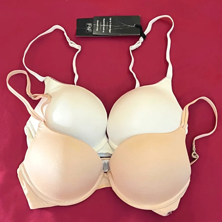 سوتین بزرگ کننده