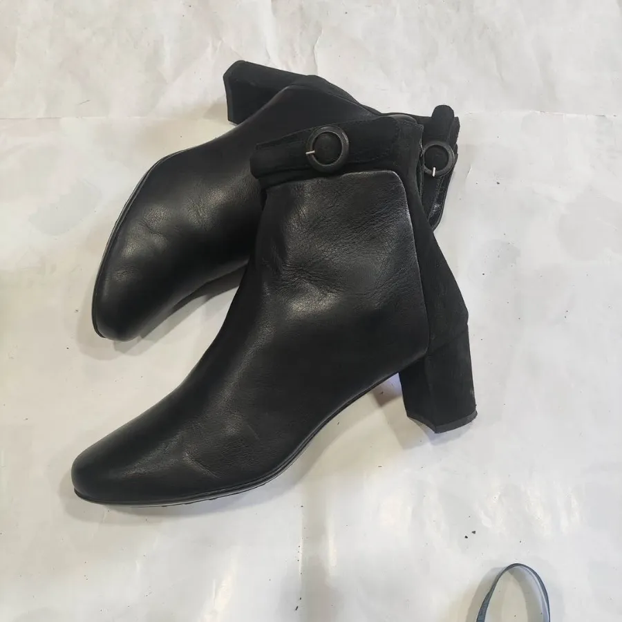 بوت زنانه اورجینال