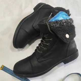 بوت زنانه اورجینال