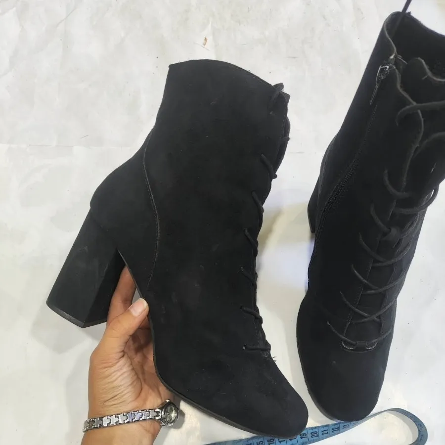 بوت زنانه اورجینال