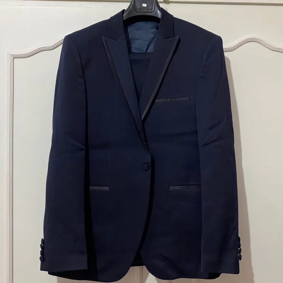 کت و شلوار مردانه