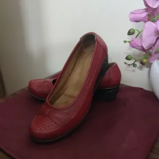 کفش چرم شاهین