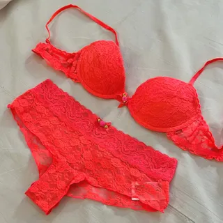 ست لباس زیر