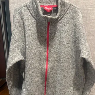 سویشرت طوسی آلمانی